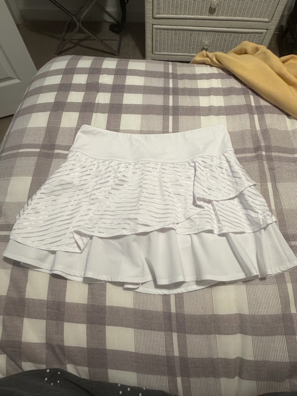 bolle White Layered Flounce Tennis Skirt - Picture 7 of 8